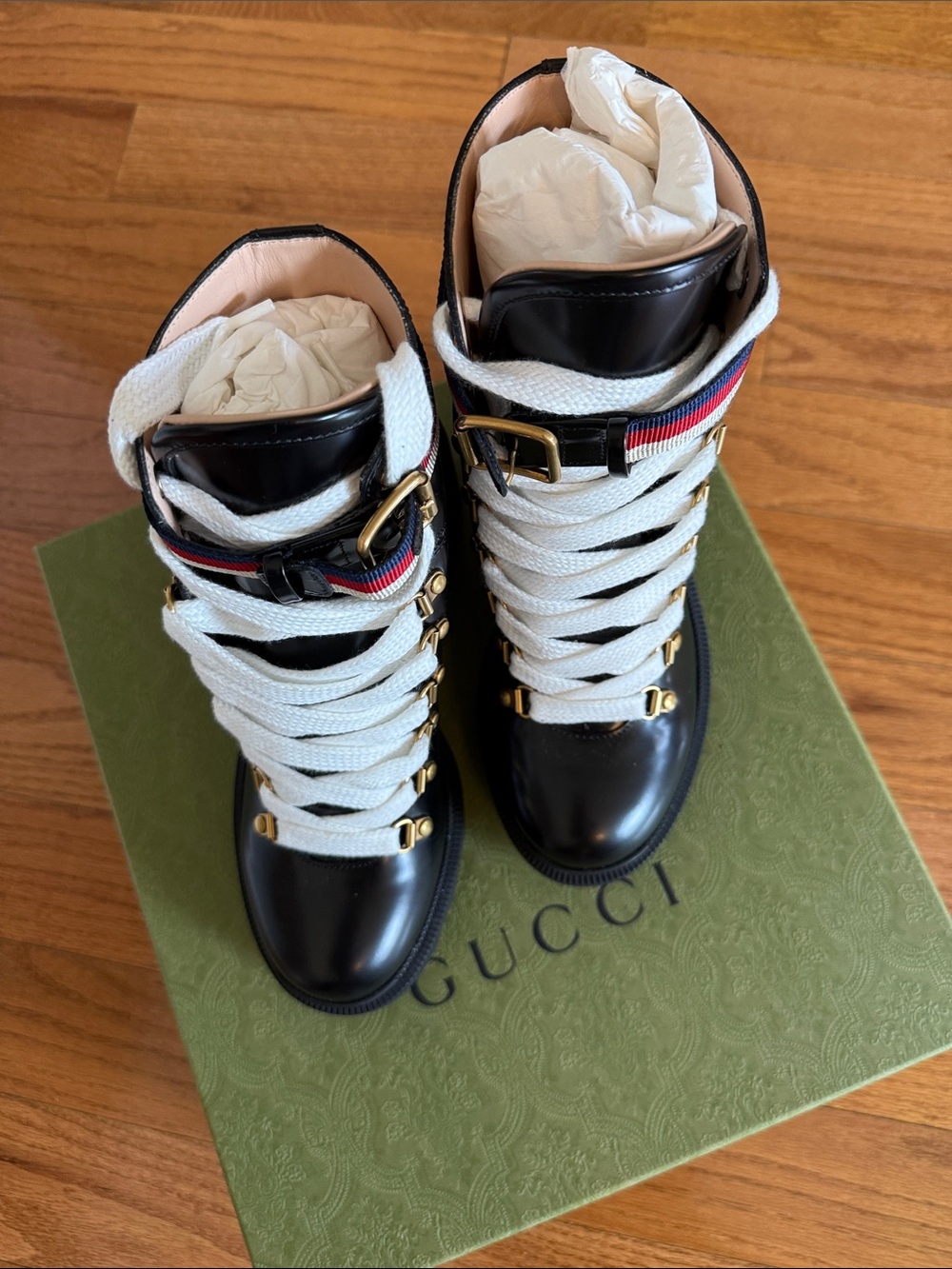 Gucci Women's Leather Ankle Boot with Sylvie Web Size 37.5 - Picture 3 of 8